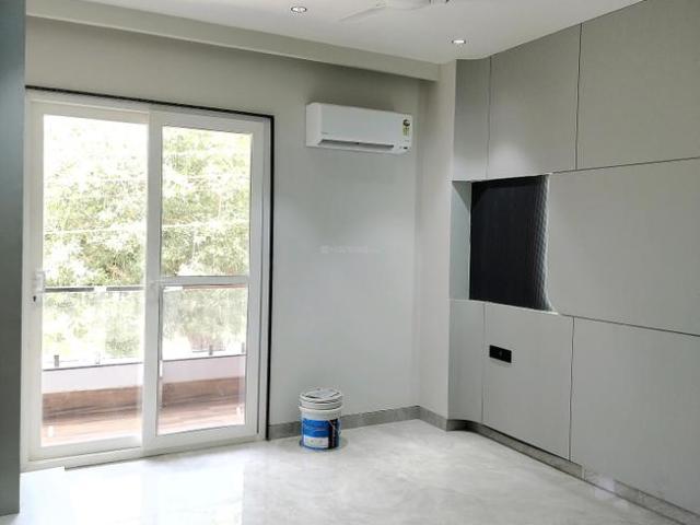1 BHK Independent Builder Floor in DLF Phase 3 for rent Gurgaon. The reference number is 20175917