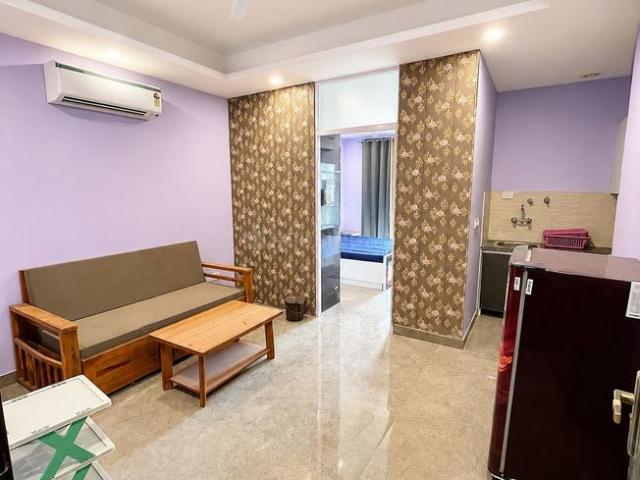 1 BHK Independent Builder Floor in DLF Phase 3 for rent Gurgaon. The reference number is 20390039
