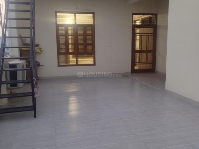 1 BHK Independent Builder Floor in Eldeco II for rent Lucknow. The reference number is 20349442