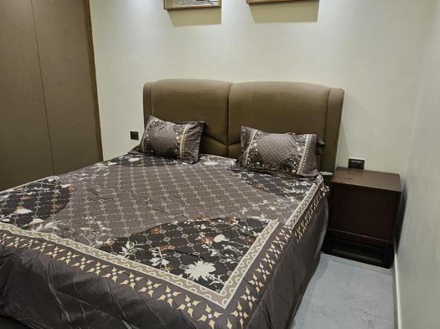 1 BHK Independent Builder Floor in Freedom Fighters Enclave for rent New Delhi. The reference number is 20004323