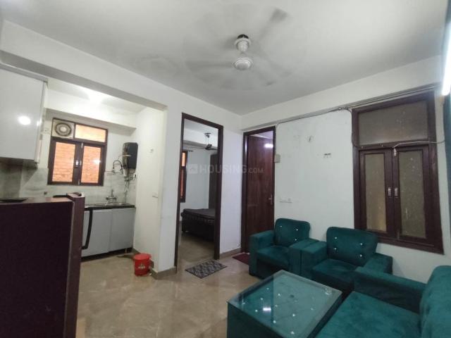 1 BHK Independent Builder Floor in Freedom Fighters Enclave for rent New Delhi. The reference number is 20323765