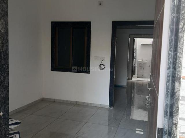 1 BHK Independent Builder Floor in Ghatlodiya for rent Ahmedabad. The reference number is 14275497