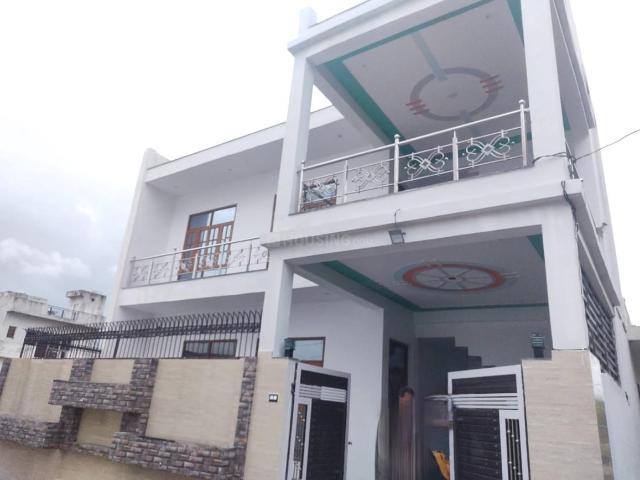 1 BHK Independent Builder Floor in Gomti Nagar for rent Lucknow. The reference number is 20953333