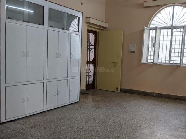1 BHK Independent Builder Floor in Gomti Nagar for rent Lucknow. The reference number is 20313072