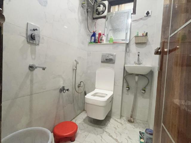 1 BHK Independent Builder Floor in Govindpuri for resale New Delhi. The reference number is 20552192