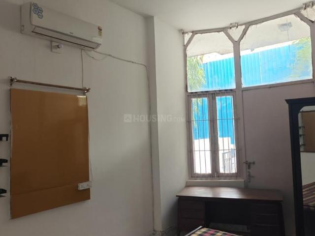 1 BHK Independent Builder Floor in Greater Kailash II for rent New Delhi. The reference number is 20517025