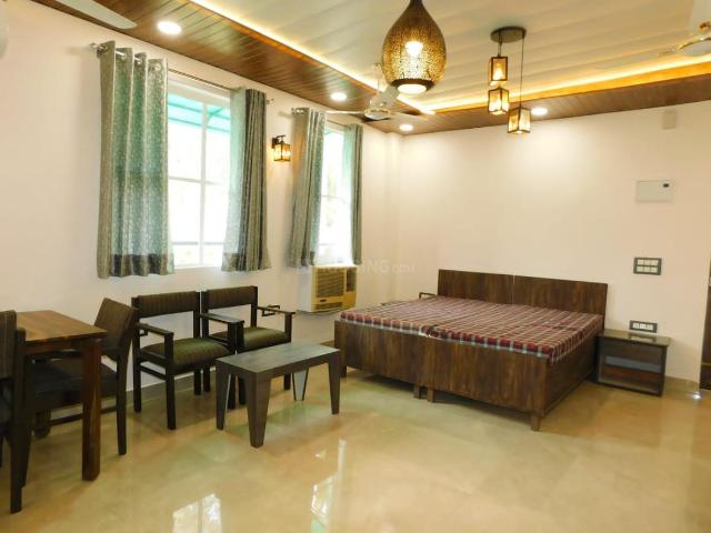 1 BHK Independent Builder Floor in Green Park Extension for rent New Delhi. The reference number is 20761802
