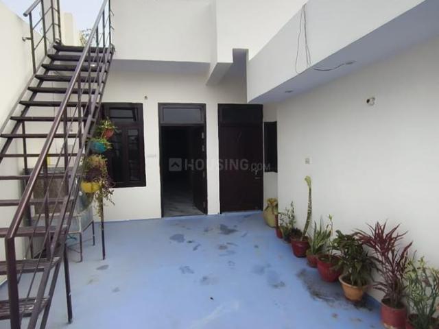1 BHK Independent Builder Floor in Indira Nagar for rent Lucknow. The reference number is 19779394
