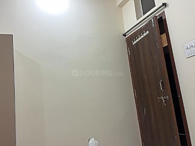 1 BHK Independent Builder Floor in Indra Puri Colony for rent Indore. The reference number is 17654114