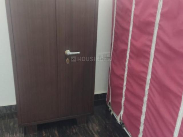 1 BHK Independent Builder Floor in Janakpuri for rent New Delhi. The reference number is 19708203