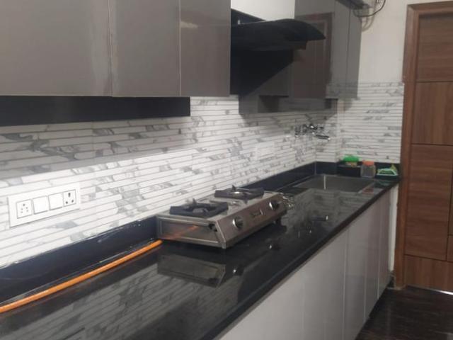 1 BHK Independent Builder Floor in Janakpuri for rent New Delhi. The reference number is 19715951