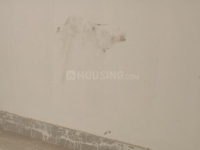 1 BHK Independent Builder Floor in Kulesara for resale Greater Noida. The reference number is 20526785