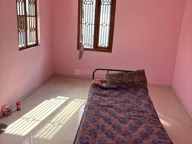 1 BHK Independent Builder Floor in Kumar Nagar for rent Tiruppur. The reference number is 20368748
