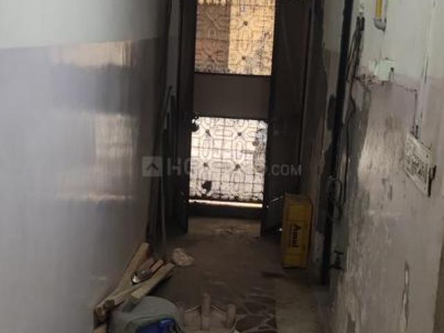 1 BHK Independent Builder Floor in Kalyan Vihar for resale GT Karnal Road. The reference number is 11658326