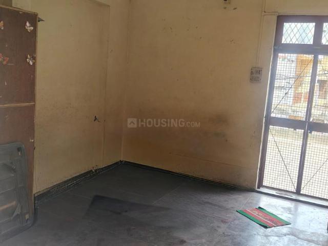 1 BHK Independent Builder Floor in Khuldabad for rent Allahabad. The reference number is 20299140