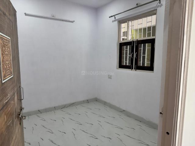 1 BHK Independent Builder Floor in Kidwai Nagar for rent Kanpur. The reference number is 18094140