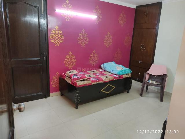1 BHK Independent Builder Floor in Kirti Nagar for rent New Delhi. The reference number is 11052240