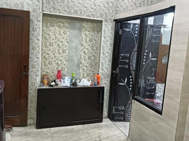 1 BHK Independent Builder Floor in Lajpat Nagar for rent New Delhi. The reference number is 15578035