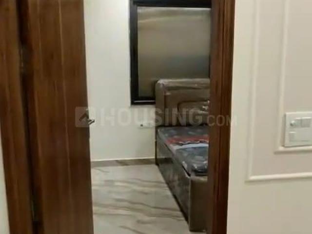 1 BHK Independent Builder Floor in Lajpat Nagar for rent New Delhi. The reference number is 17413450