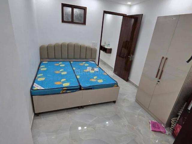 1 BHK Independent Builder Floor in Lajpat Nagar for rent New Delhi. The reference number is 19607525