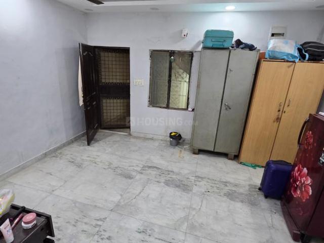 1 BHK Independent Builder Floor in Lajpat Nagar for rent New Delhi. The reference number is 19802130