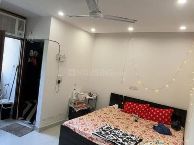 1 BHK Independent Builder Floor in Lajpat Nagar for rent New Delhi. The reference number is 19957867