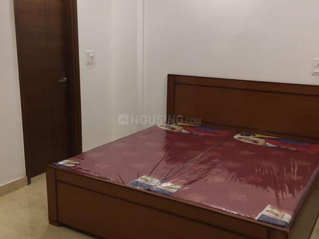 1 BHK Independent Builder Floor in Lajpat Nagar for rent New Delhi. The reference number is 20487398