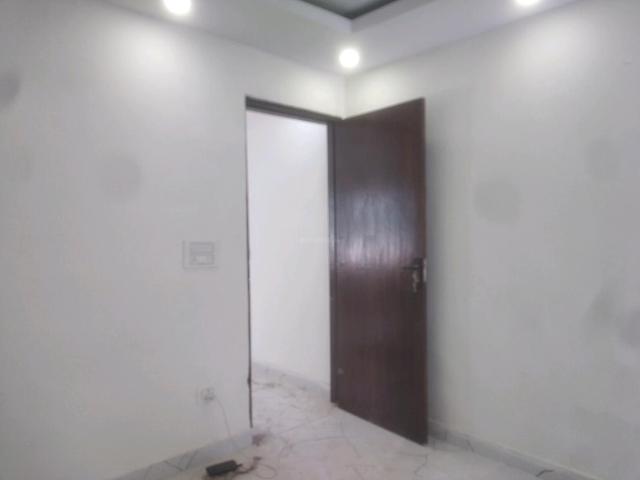 1 BHK Independent Builder Floor in Lajpat Nagar for rent New Delhi. The reference number is 20507239