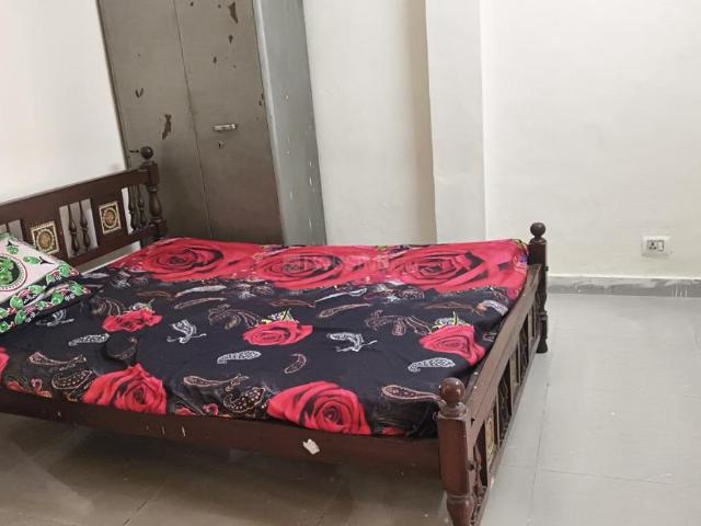 1 BHK Independent Builder Floor in Lajpat Nagar for rent New Delhi. The reference number is 20555248