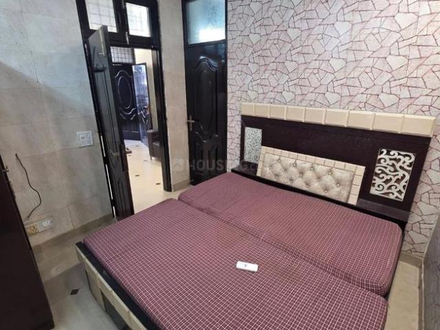 1 BHK Independent Builder Floor in Lajpat Nagar for rent New Delhi. The reference number is 20091760