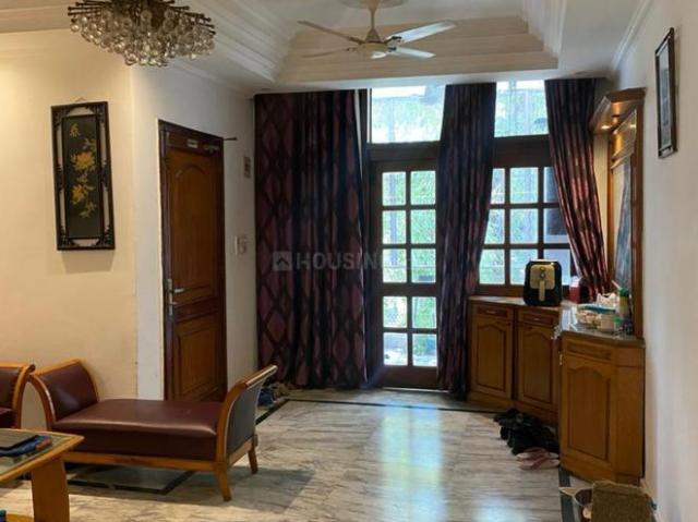 1 BHK Independent Builder Floor in Lajpat Nagar for rent New Delhi. The reference number is 20187816