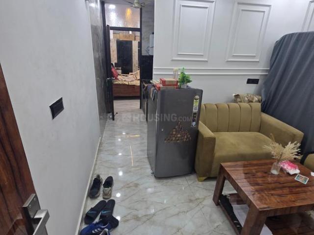 1 BHK Independent Builder Floor in Lajpat Nagar for rent New Delhi. The reference number is 20202297