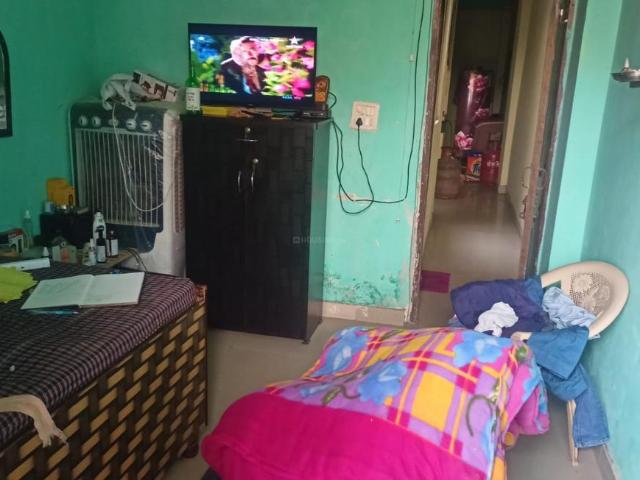 1 BHK Independent Builder Floor in Loni for resale Ghaziabad. The reference number is 10499312