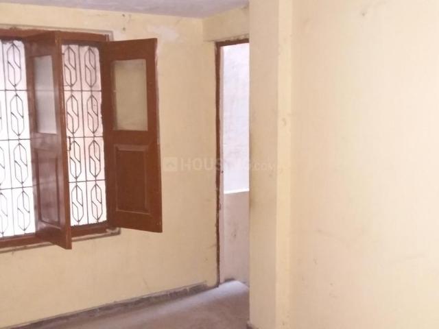 1 BHK Independent Builder Floor in Pandeypur for resale Varanasi. The reference number is 4290884
