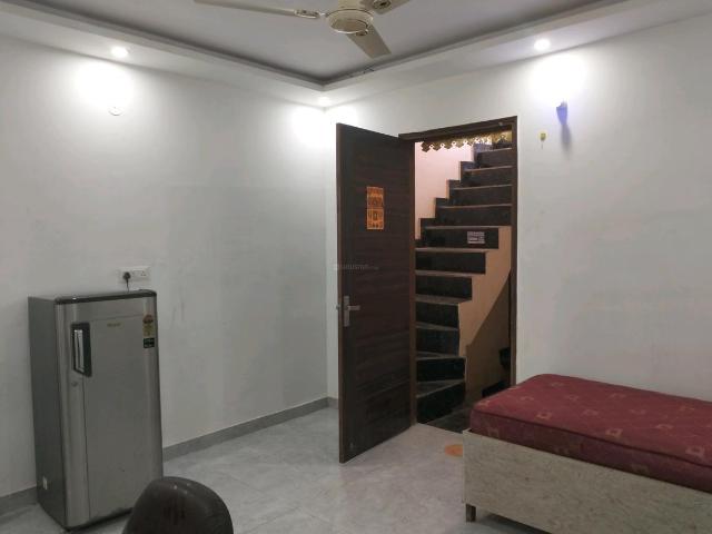 1 BHK Independent Builder Floor in Patel Nagar for rent New Delhi. The reference number is 19197322
