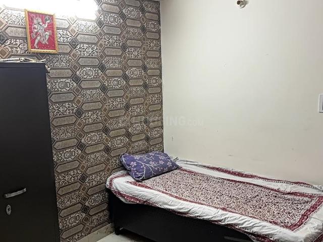 1 BHK Independent Builder Floor in Patel Nagar for rent New Delhi. The reference number is 19323223