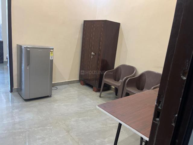 1 BHK Independent Builder Floor in Patel Nagar for rent New Delhi. The reference number is 19972850