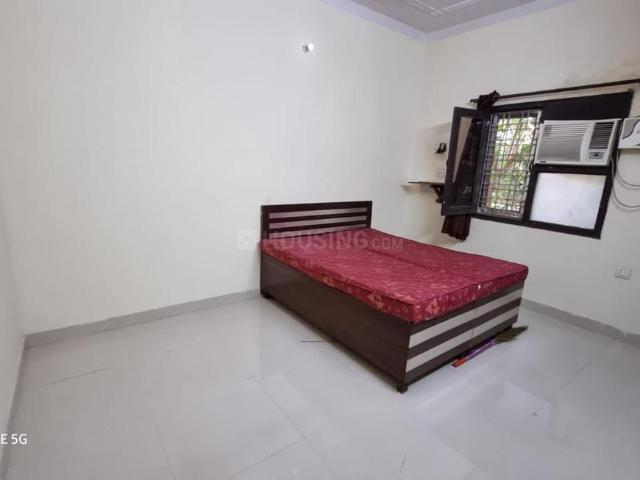 1 BHK Independent Builder Floor in Patel Nagar for rent New Delhi. The reference number is 20179165