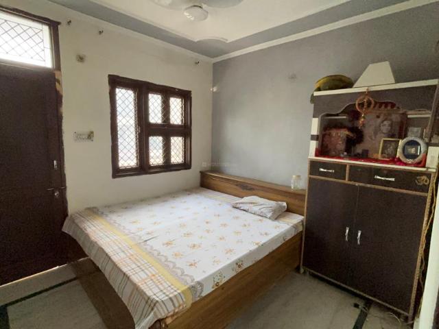 1 BHK Independent Builder Floor in Patel Nagar for rent New Delhi. The reference number is 20346486