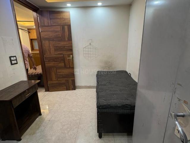 1 BHK Independent Builder Floor in Patel Nagar for rent New Delhi. The reference number is 20482914
