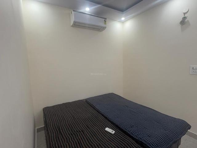 1 BHK Independent Builder Floor in Patel Nagar for rent New Delhi. The reference number is 20792362