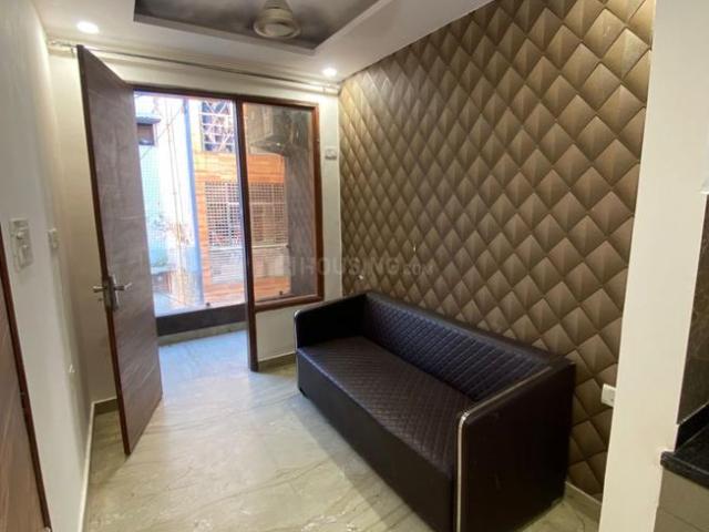 1 BHK Independent Builder Floor in Patel Nagar for rent New Delhi. The reference number is 20932005