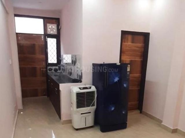 1 BHK Independent Builder Floor in Patel Nagar for rent New Delhi. The reference number is 21001739