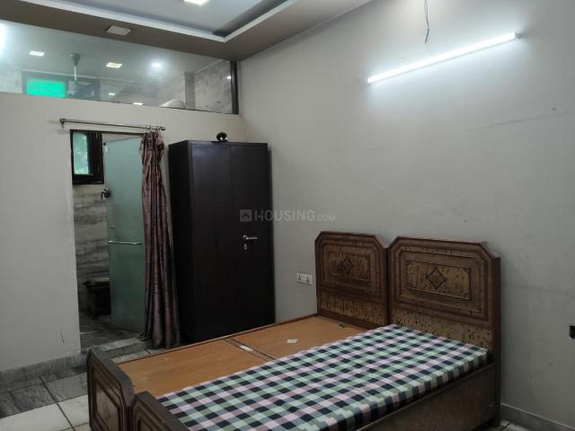 1 BHK Independent Builder Floor in Patel Nagar for resale Delhi Central. The reference number is 17785348