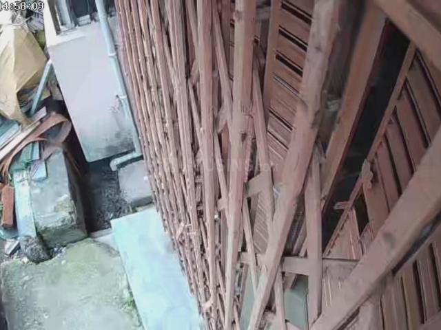1 BHK Independent Builder Floor in Patuli for rent Kolkata. The reference number is 20721900