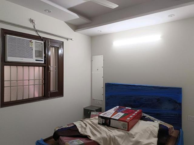 1 BHK Independent Builder Floor in Pitampura for rent New Delhi. The reference number is 20188767