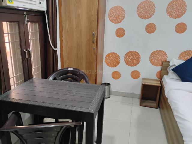 1 BHK Independent Builder Floor in Pochanpur Colony for rent New Delhi. The reference number is 17467337