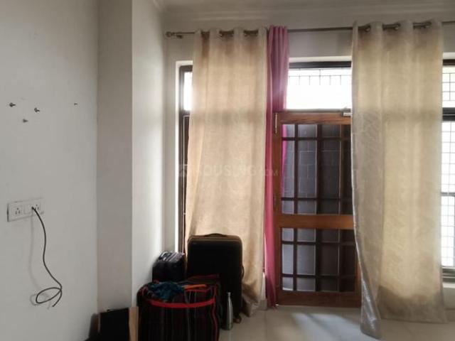 1 BHK Independent Builder Floor in Rajpur Road for rent Dehradun. The reference number is 20725007
