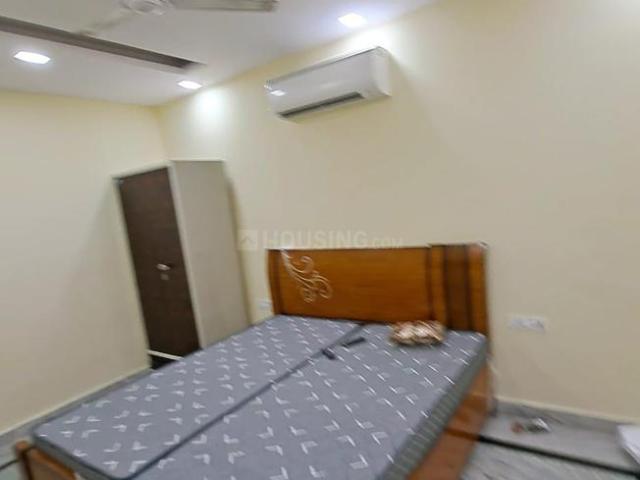 1 BHK Independent Builder Floor in Ramesh Nagar for rent New Delhi. The reference number is 18718064