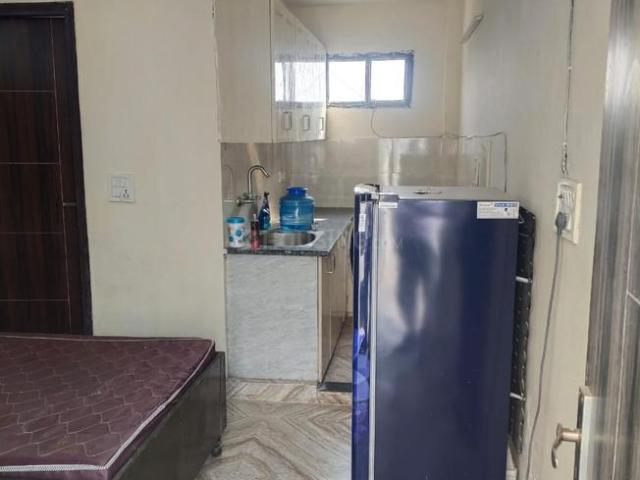 1 BHK Independent Builder Floor in Ramesh Nagar for rent New Delhi. The reference number is 18934889